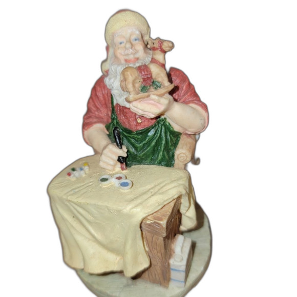 Brinns Handcrafted Collectible Santa clause figurine from 1992 - Picture 5 of 15